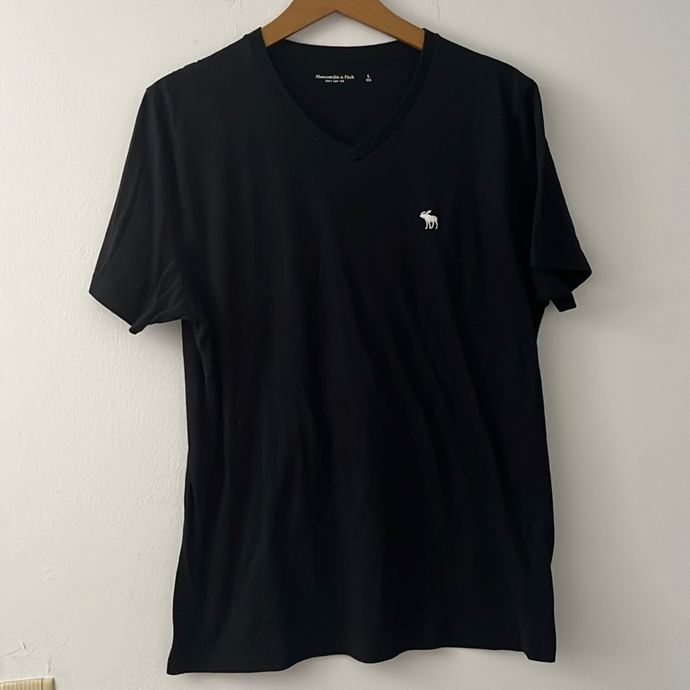 Soft a&f tee
